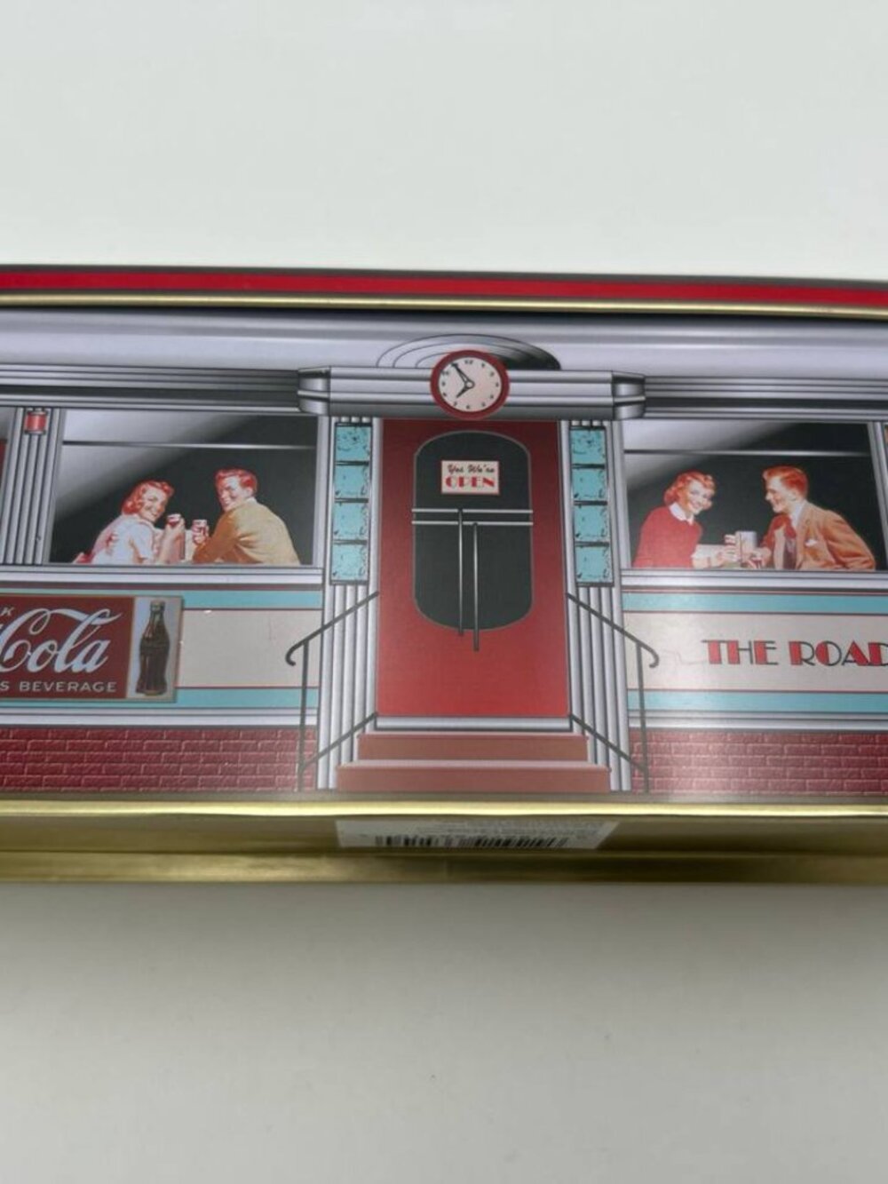 🥤 Vintage 1996 Coca-Cola "Roadside Diner" Tin Box